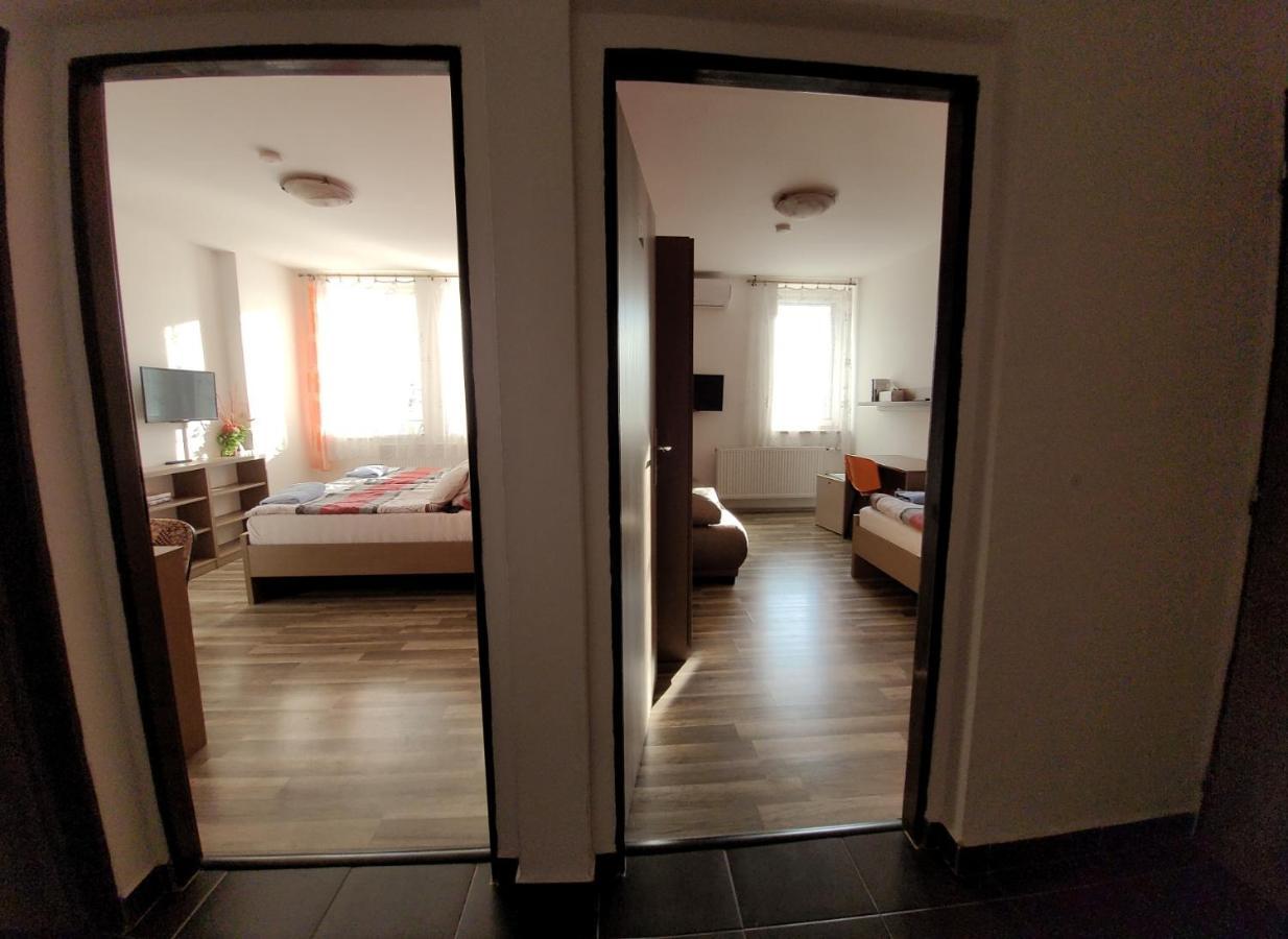 Hotel Gol Prostějov Exterior foto